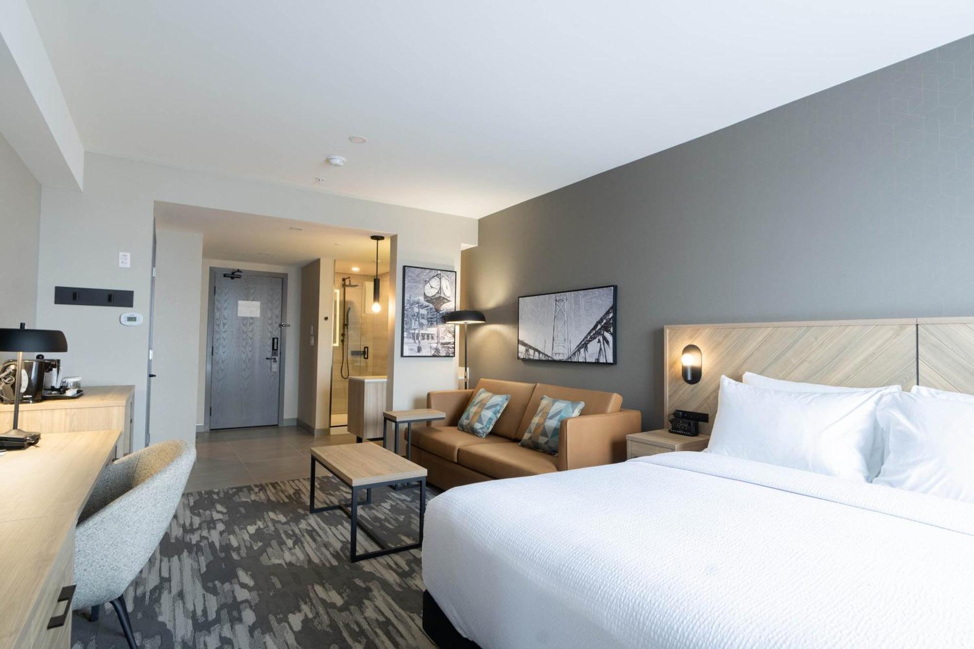 Sandman Signature Dartmouth Hotel & Suites エクステリア 写真