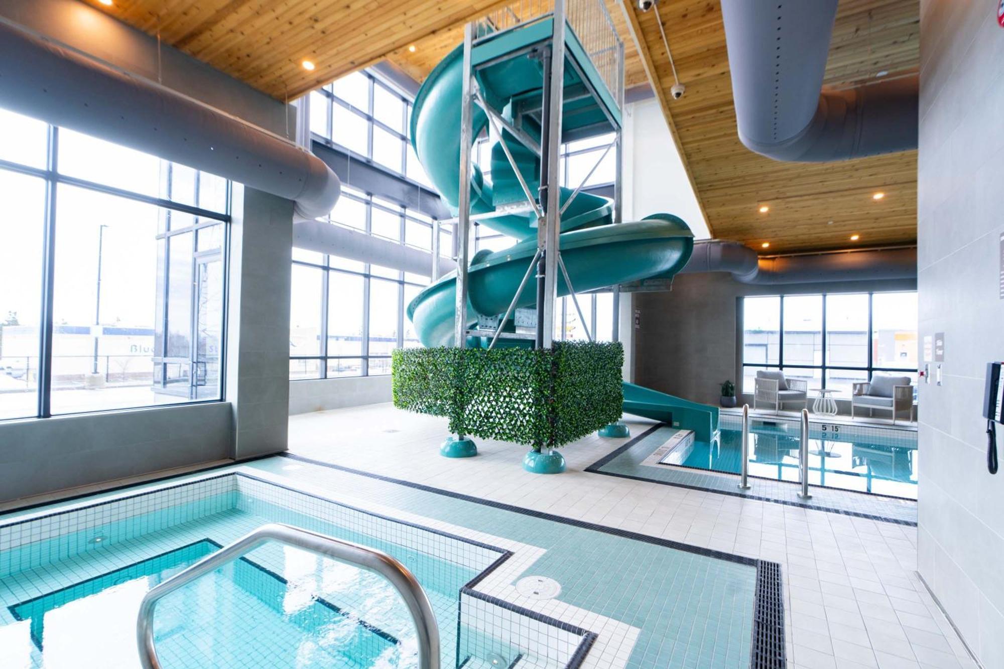 Sandman Signature Dartmouth Hotel & Suites エクステリア 写真