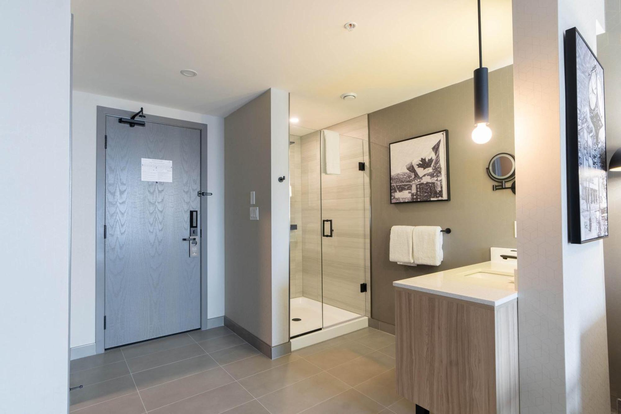 Sandman Signature Dartmouth Hotel & Suites エクステリア 写真