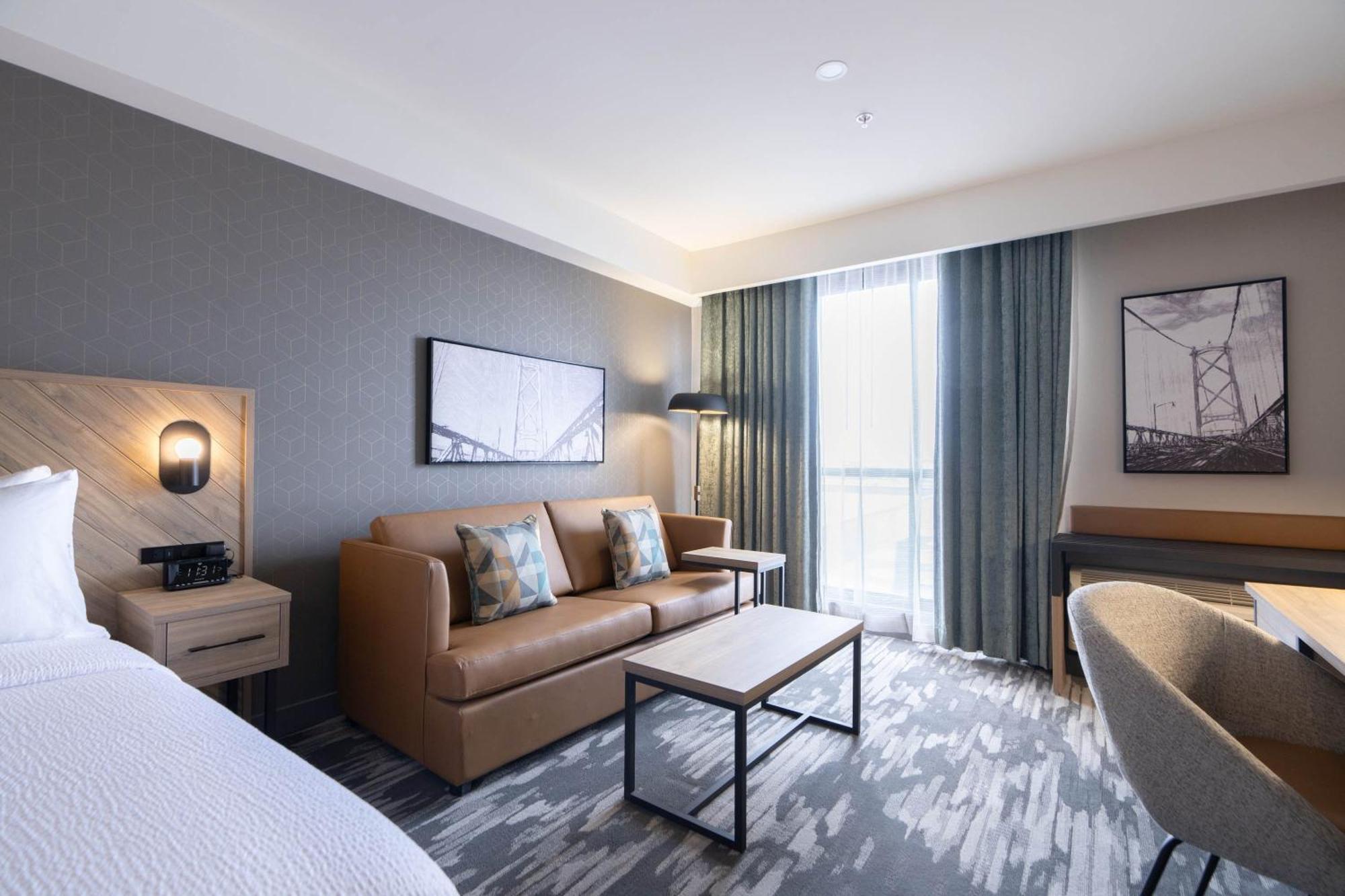 Sandman Signature Dartmouth Hotel & Suites エクステリア 写真