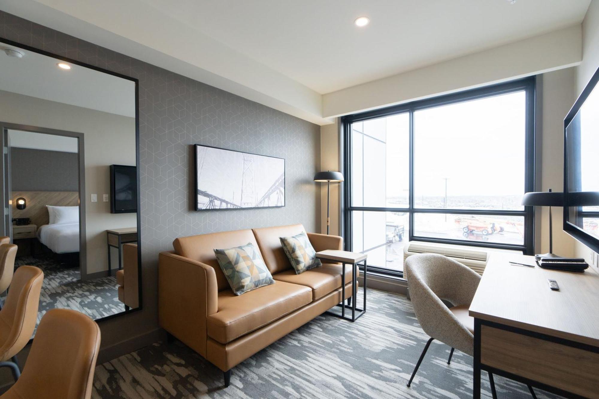 Sandman Signature Dartmouth Hotel & Suites エクステリア 写真