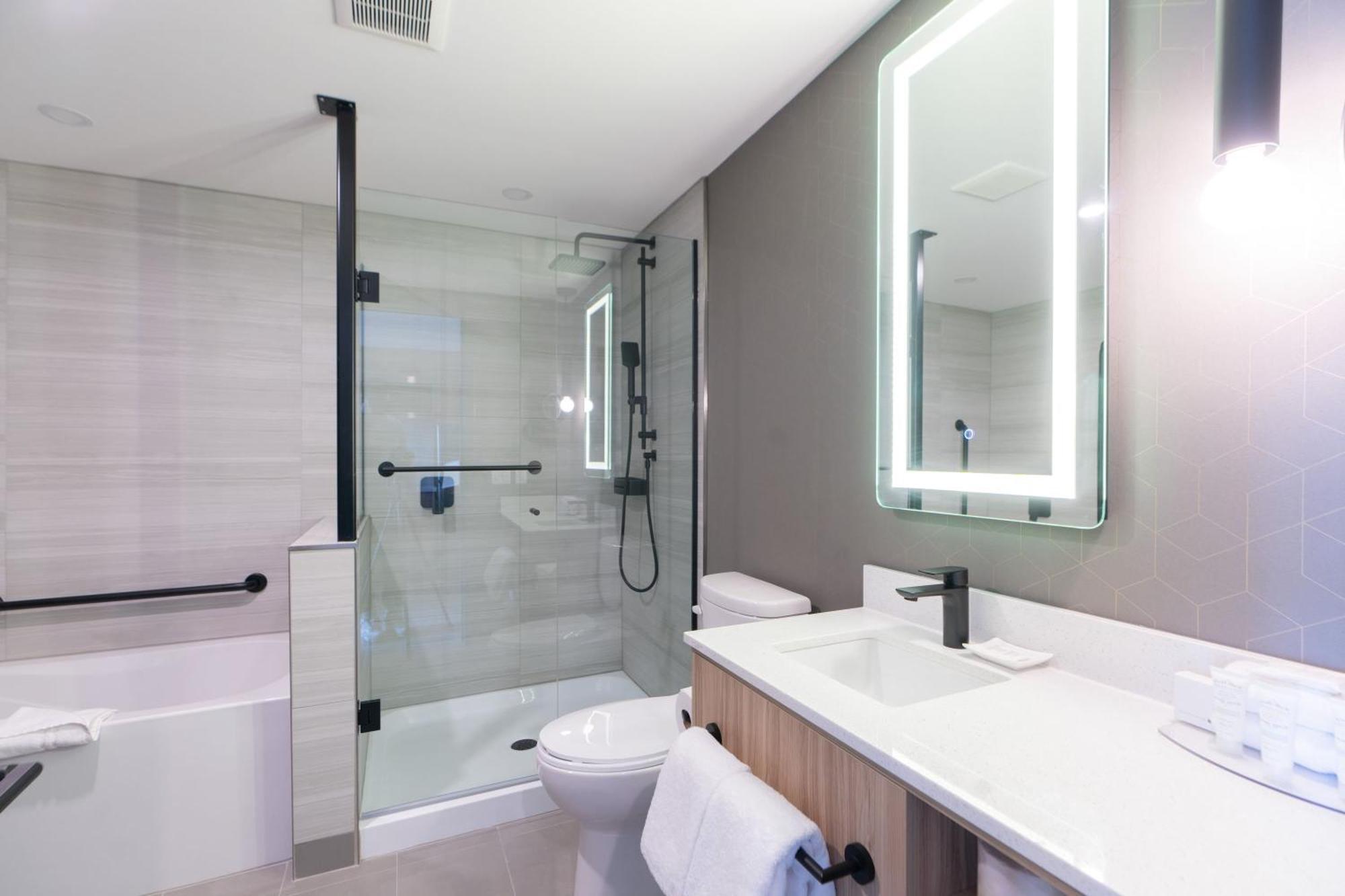 Sandman Signature Dartmouth Hotel & Suites エクステリア 写真