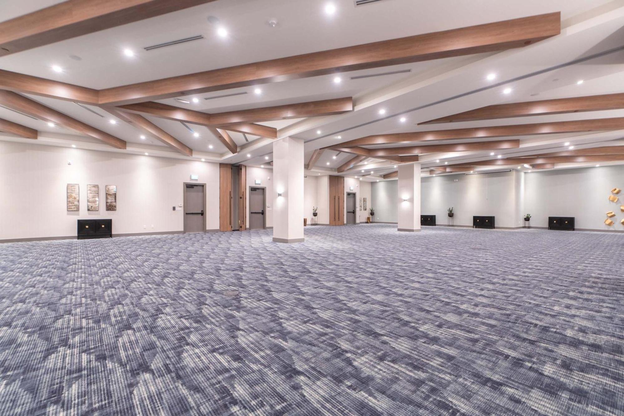 Sandman Signature Dartmouth Hotel & Suites エクステリア 写真